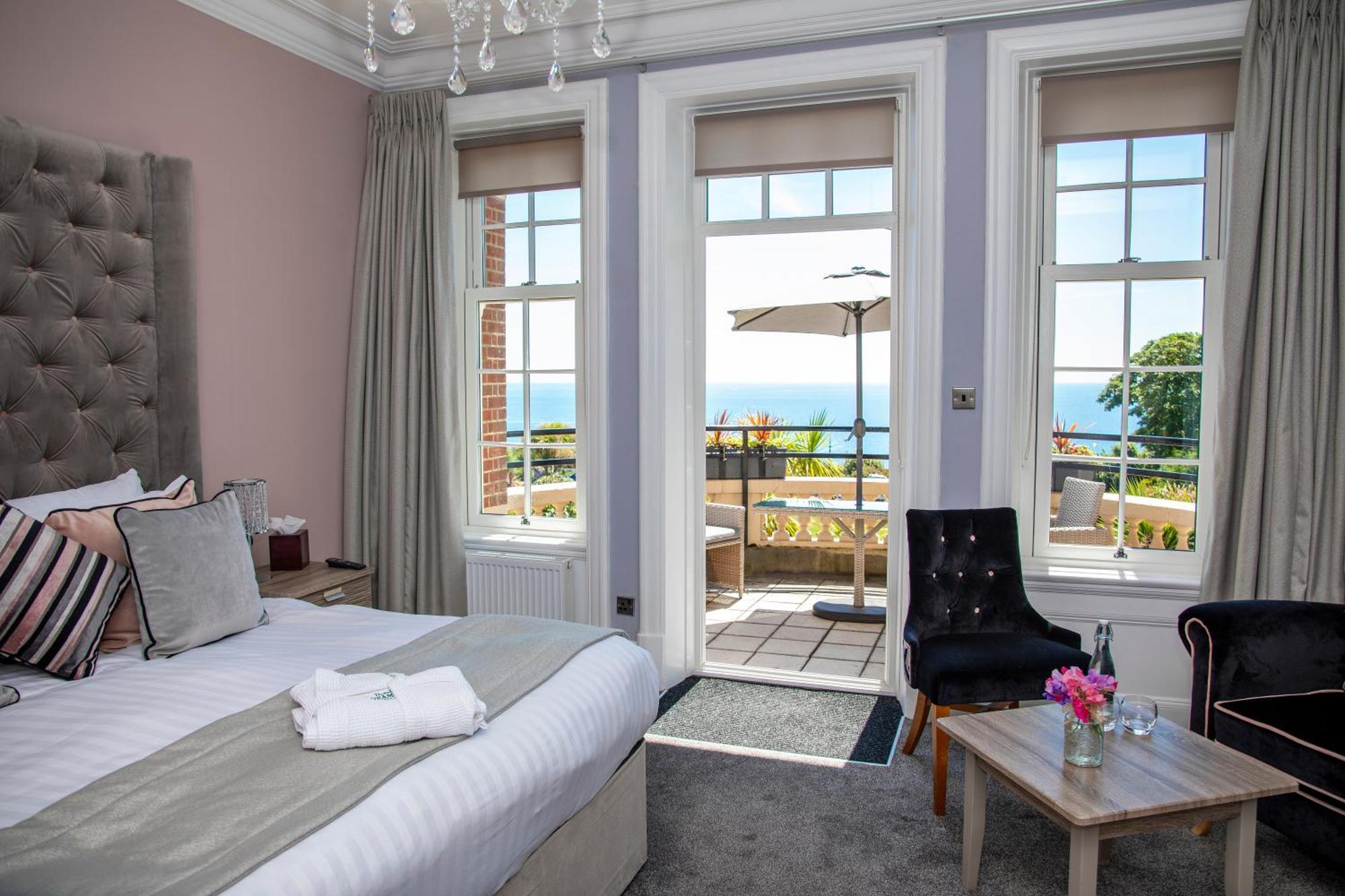 בורנמות' Hotel Miramar מראה חיצוני תמונה
