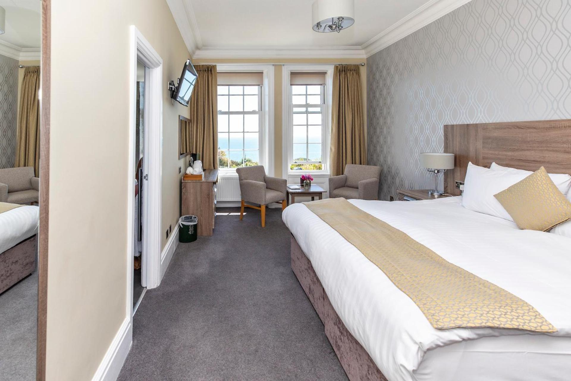 בורנמות' Hotel Miramar מראה חיצוני תמונה
